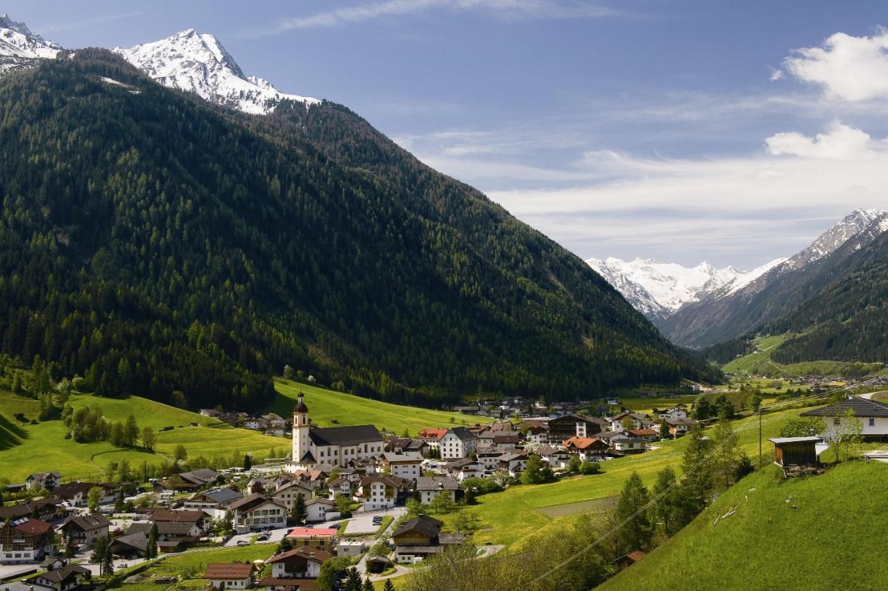Appartements Alpenschlössl Neustift im Stubaital Exterior foto
